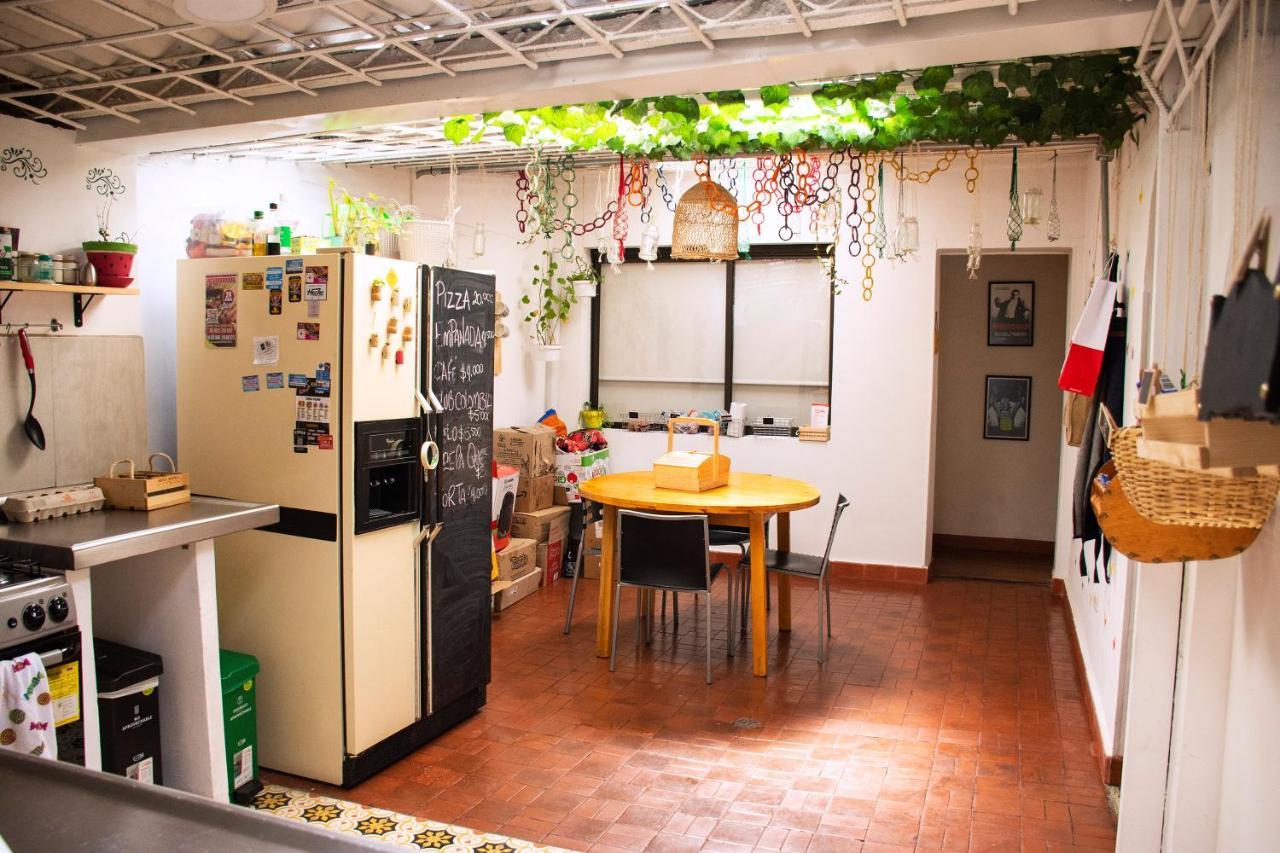 Hostal Macondo Bogotá Zewnętrze zdjęcie