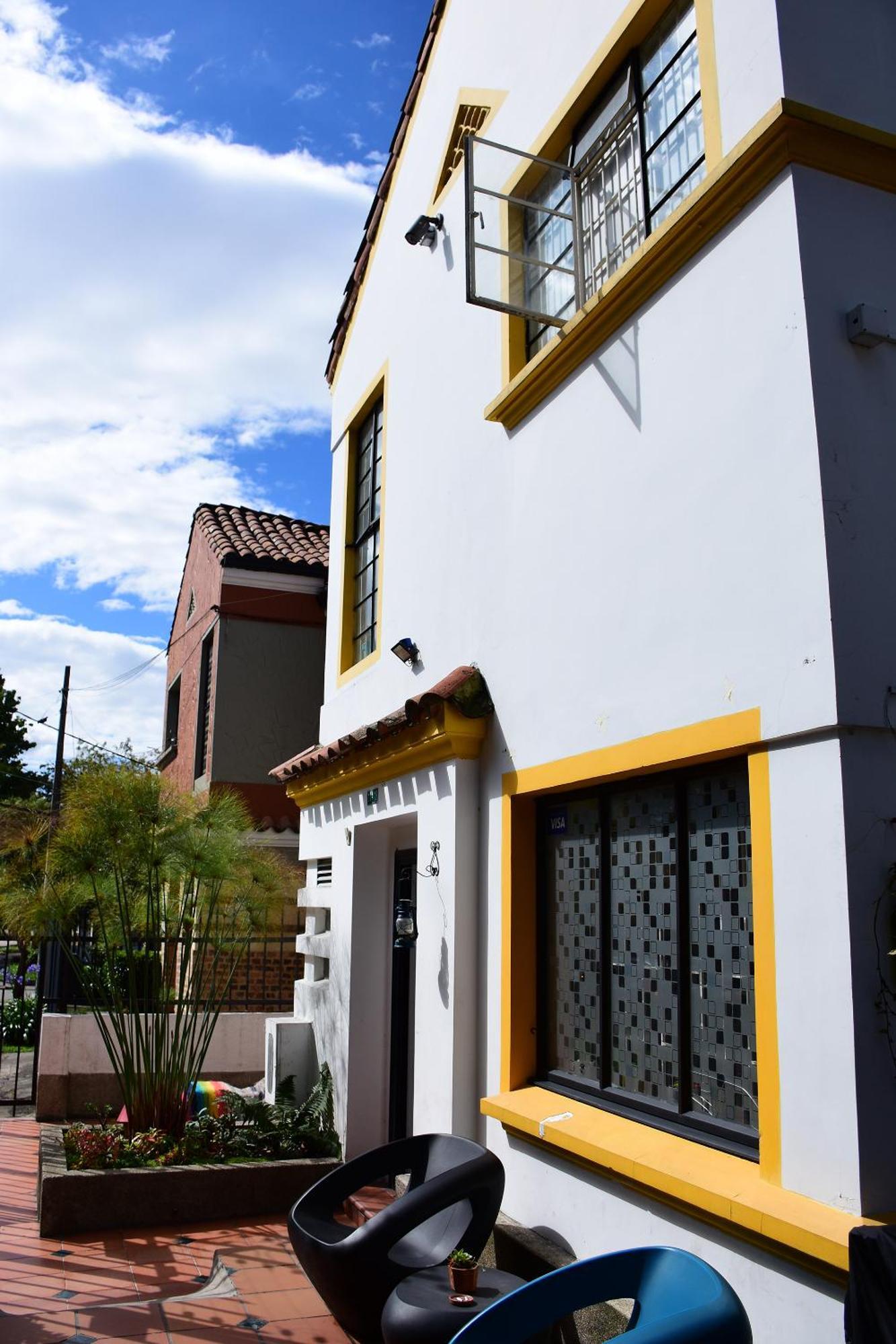 Hostal Macondo Bogotá Zewnętrze zdjęcie